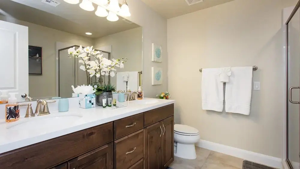 Desert Sunstone 3 Bedroom Apts
