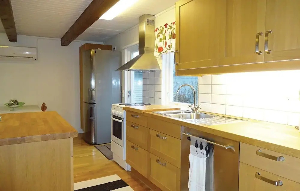 Lovely Home In Beddingestrand With Wifi