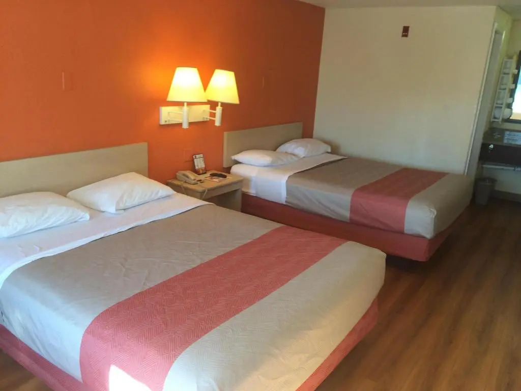 Motel 6-Rancho Mirage, CA - Palm Springs