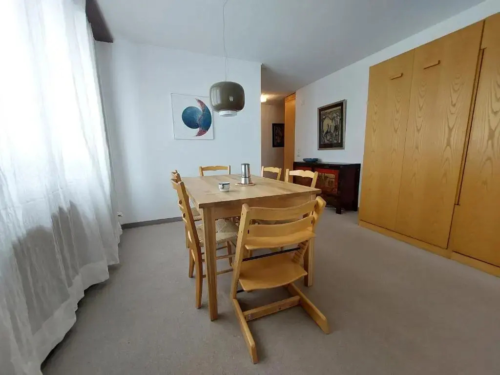 Arosa Brueggli B02