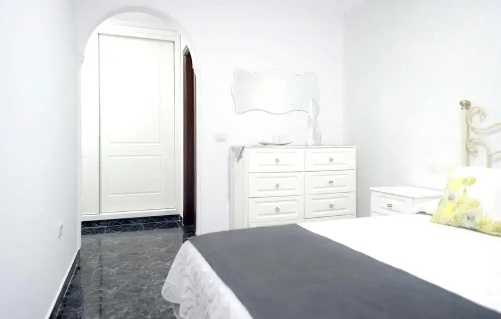 Apartment with 3 Bedrooms in Icod de Los Vinos, with Wonderful Sea View, Furnished Terrace And Wifi - 4 Km From the Beach