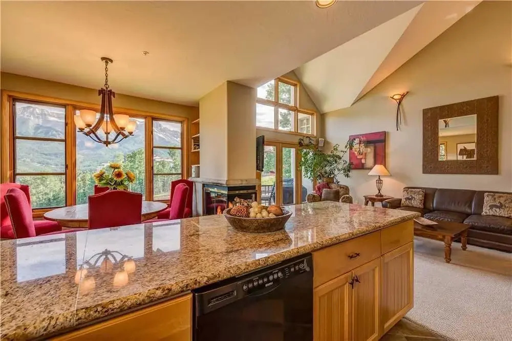 Aspen Ridge 24