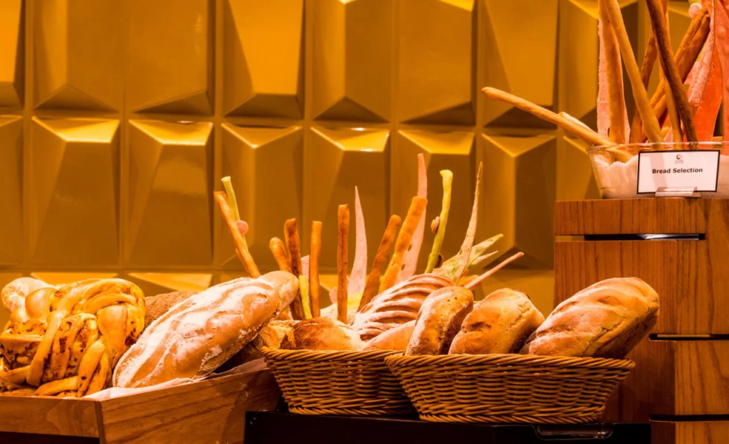 Carnelian Muscat - Airport Hotel