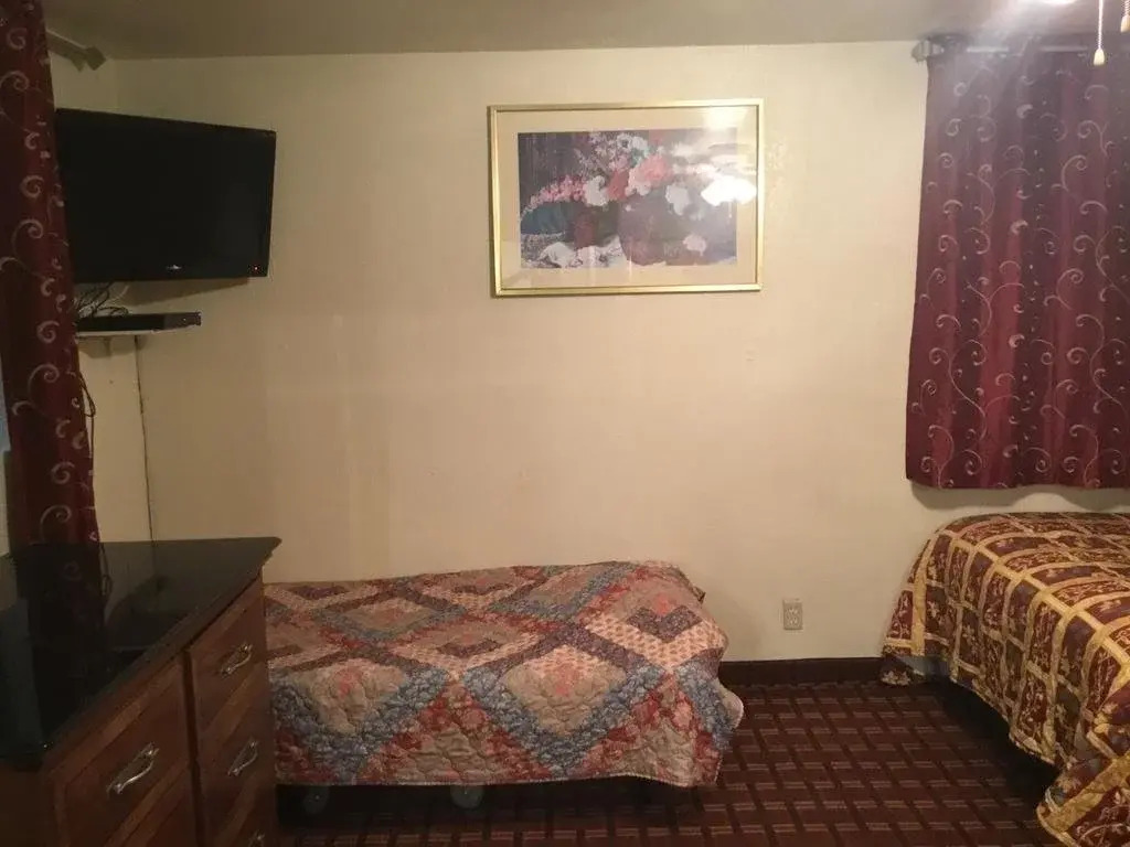 Jerrys Motel