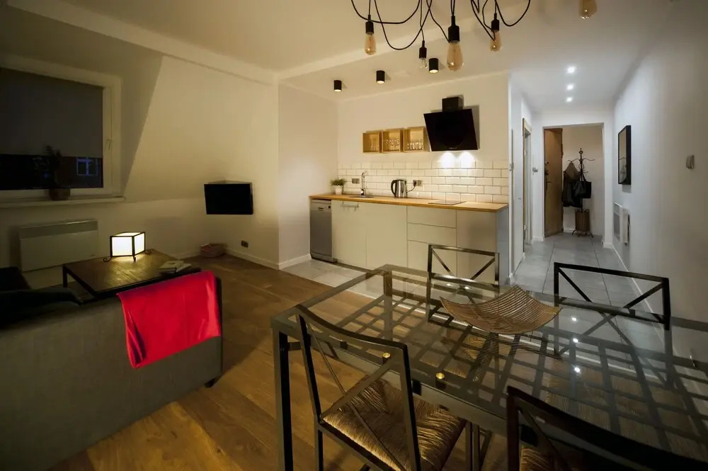 Very Berry Apartments