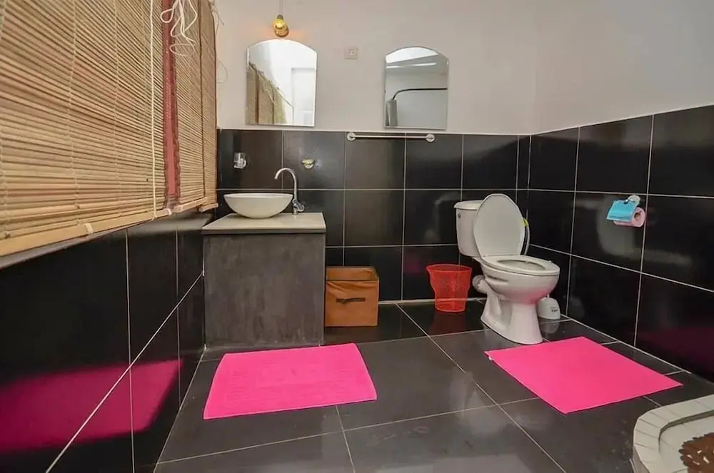 La Casa Di Luna - Hotel with Pool and Restaurant in Antananarivo