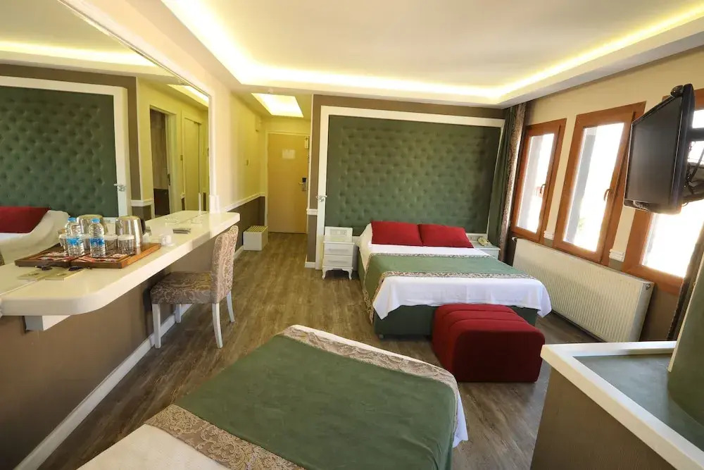 Berrak Otel