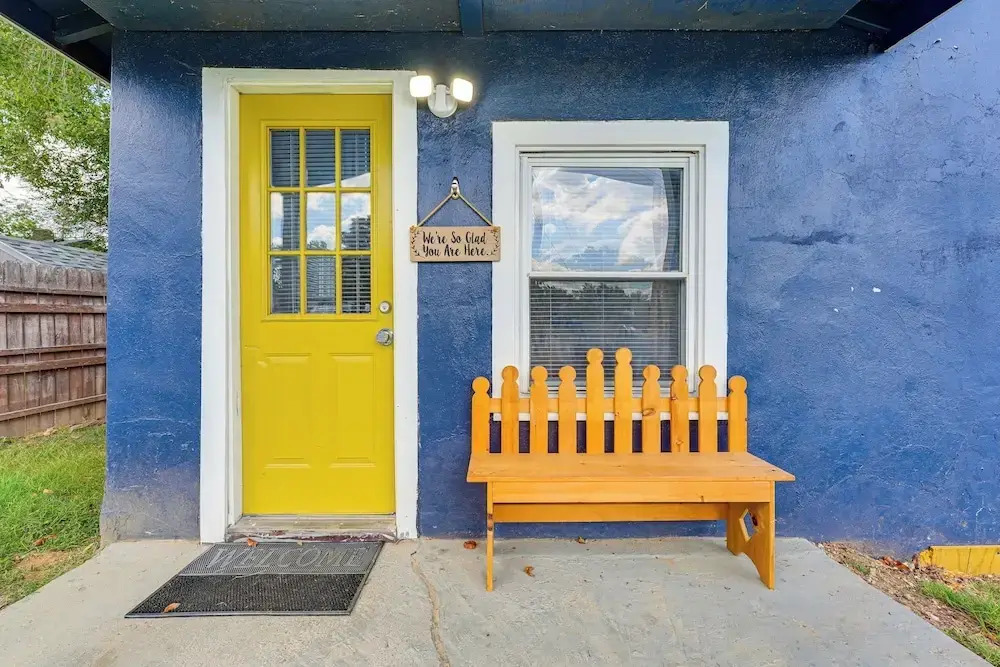 Walk to Dtwn Branson: Pet-friendly Home!