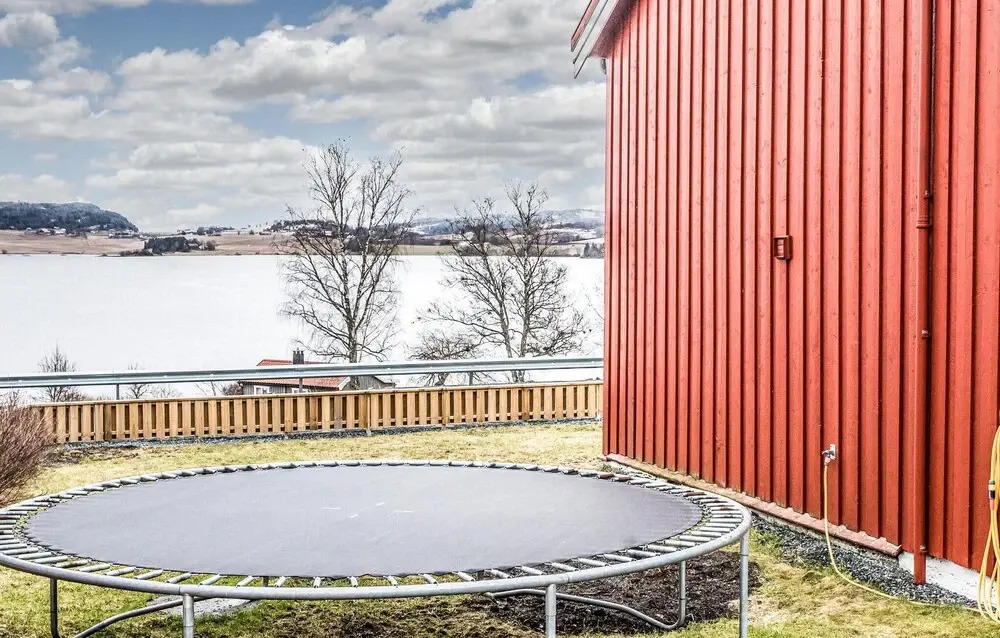 3 Bedroom Cozy Home In Levanger