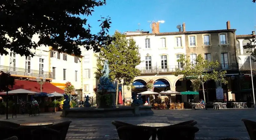 Limoux Town House