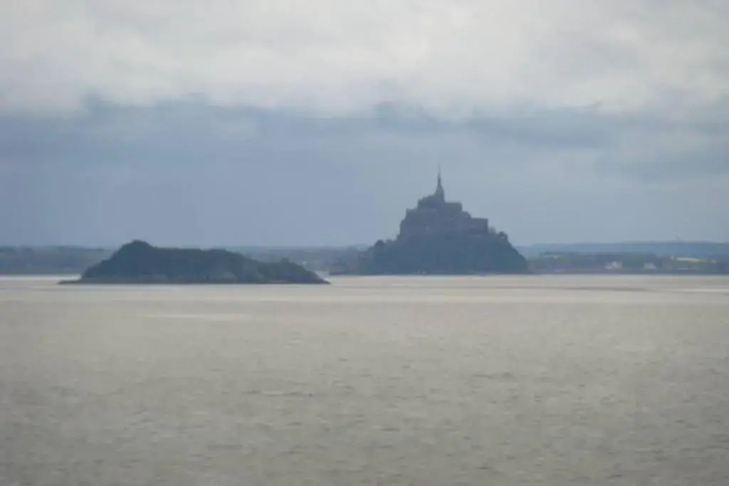 Studio Entre Mt-St-Michel Et St- Malo