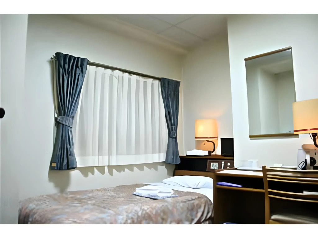 Kochi Business Hotel Bekkan