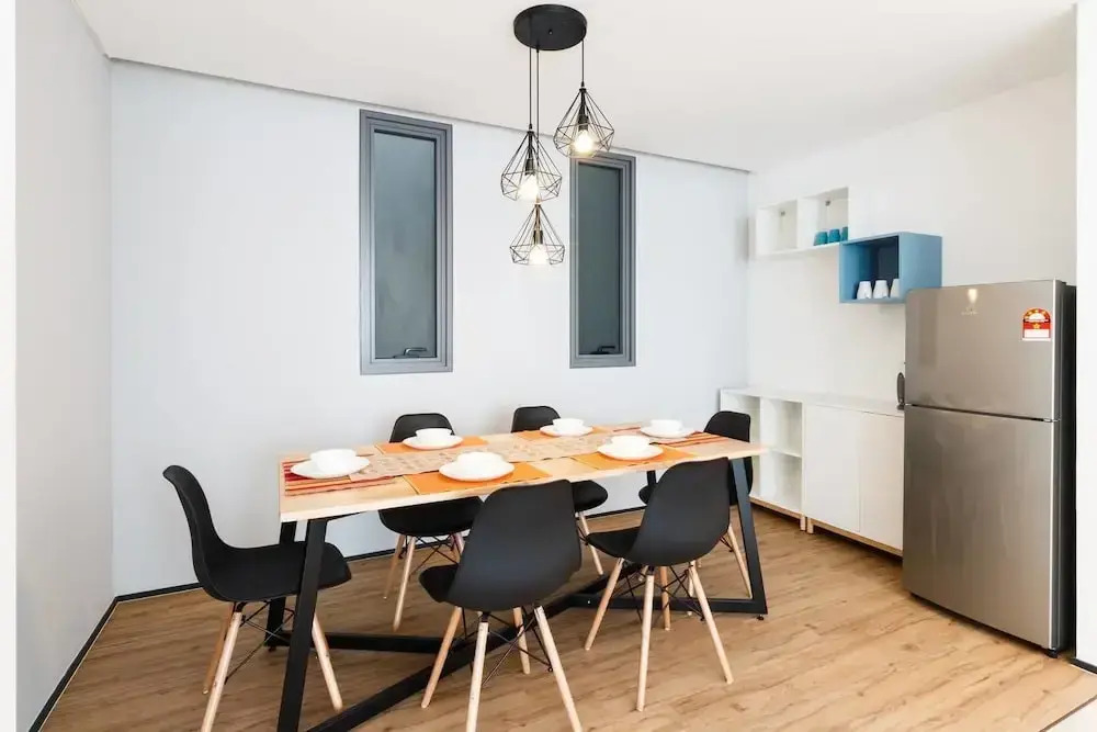 3BR Sky Views by GuestReady