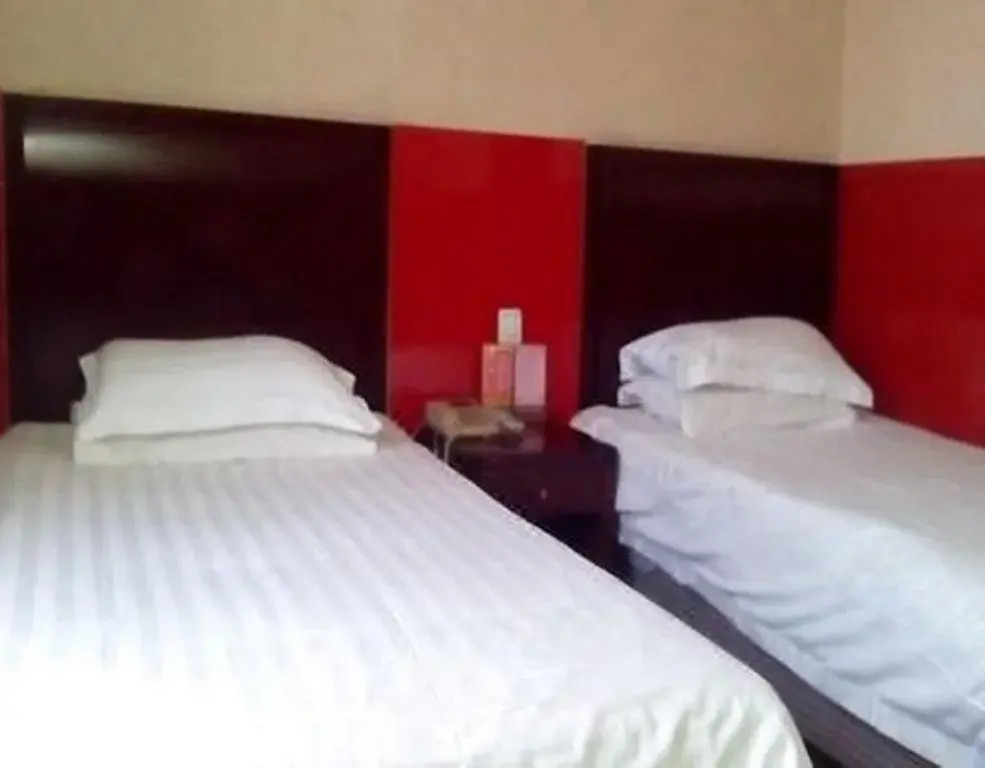 Yiwu Ruixin Business Inn
