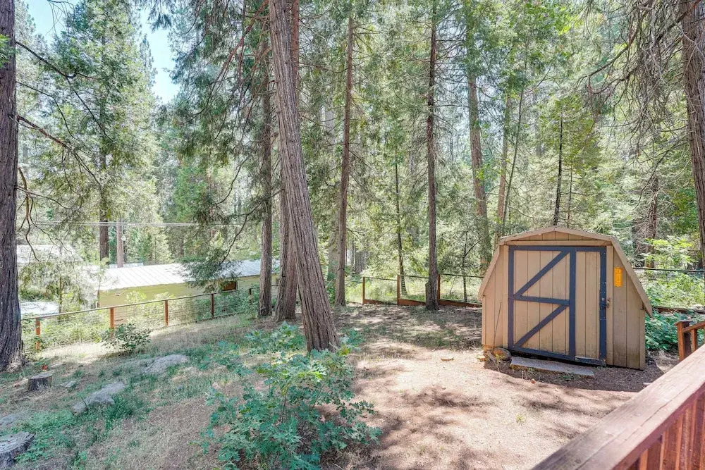 Private Lake Access: Pet-friendly Home in Arnold!
