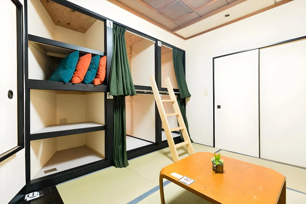Tokyo Guest House Ouji Music Lounge