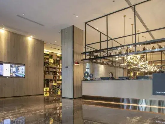 Maytour Hotel(Leather City Yintai City Store)