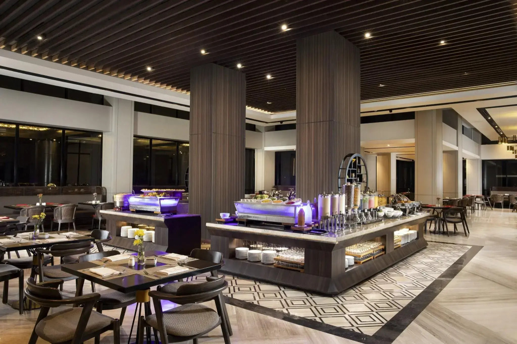 Hotel Santika Premiere Padang