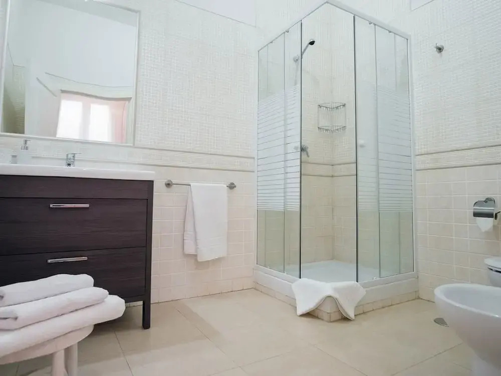 Iakai Homes Opera