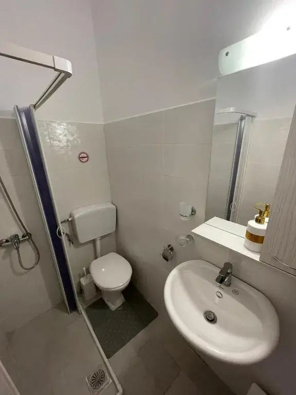 IL PONTE room4