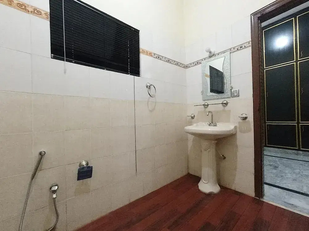 Room-room in Asga Best Hostel Versace ho