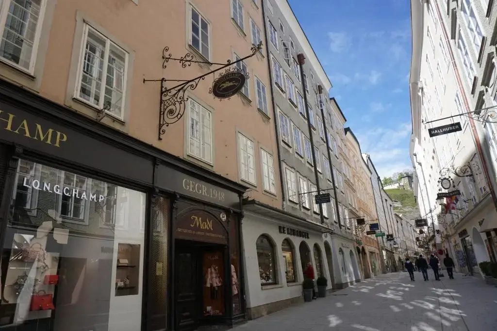 Apartment at Mozart-Geburtshaus