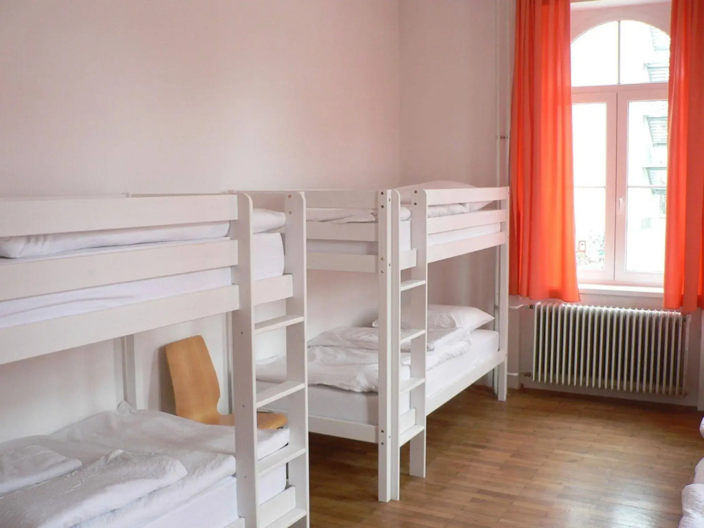 Hostel DIC