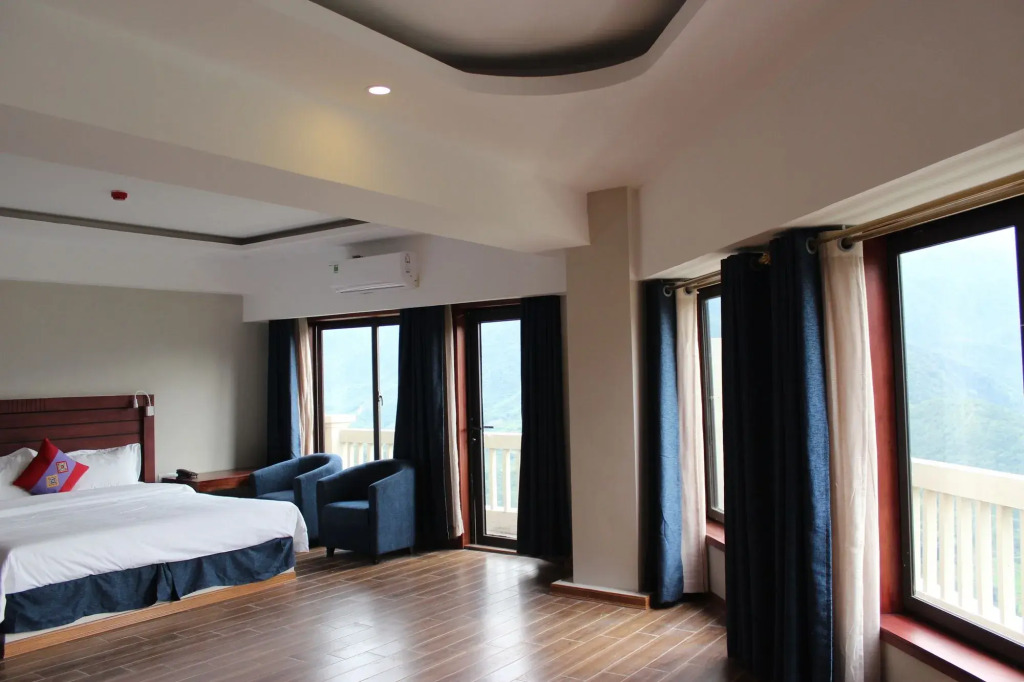 Sapa Charm Hotel