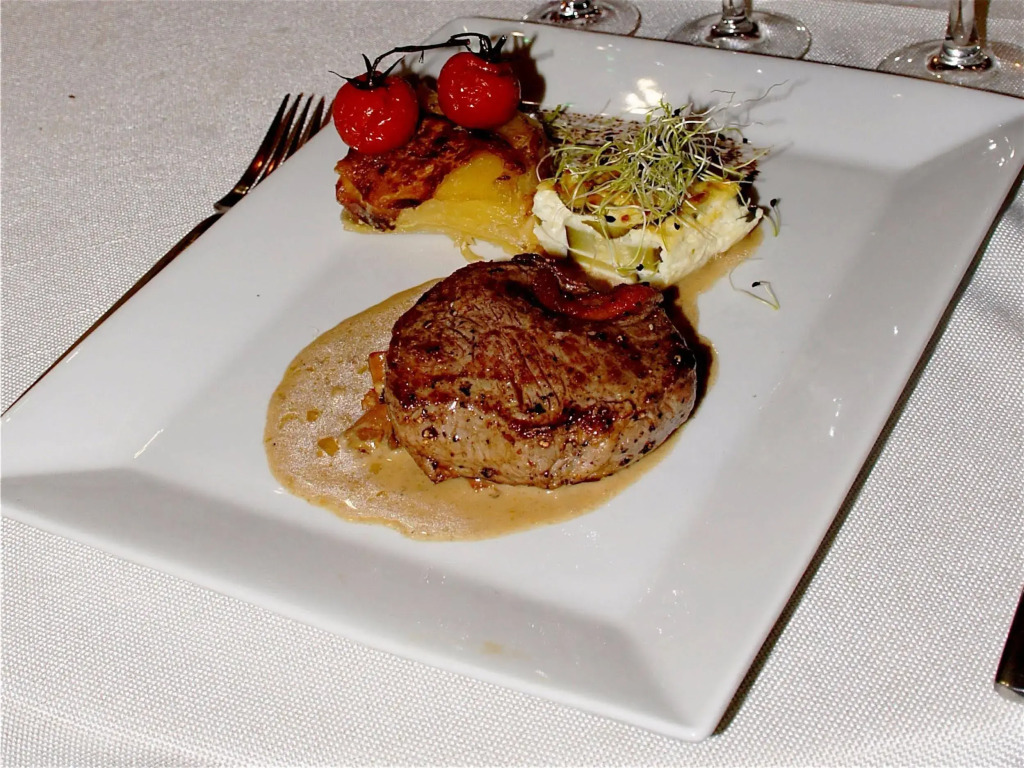 Logis hotel-restaurant les collines 59 route des crêtes