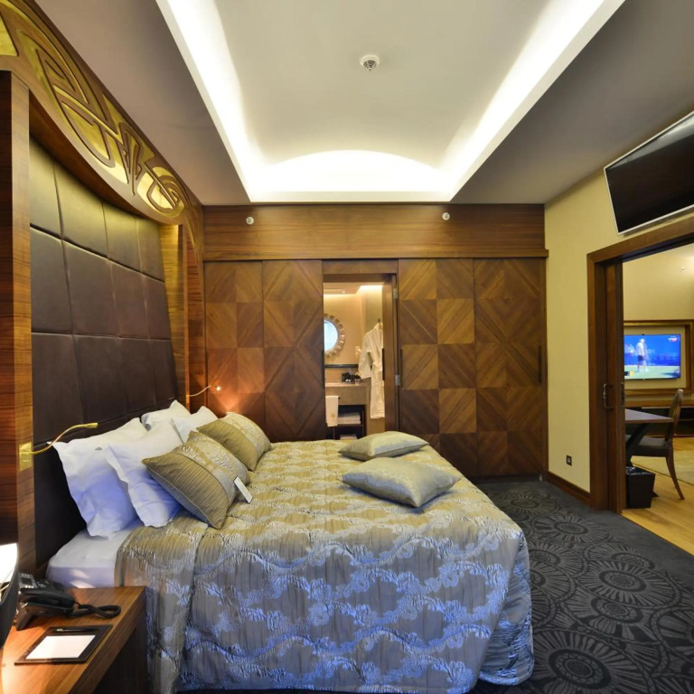 Warwick Ankara