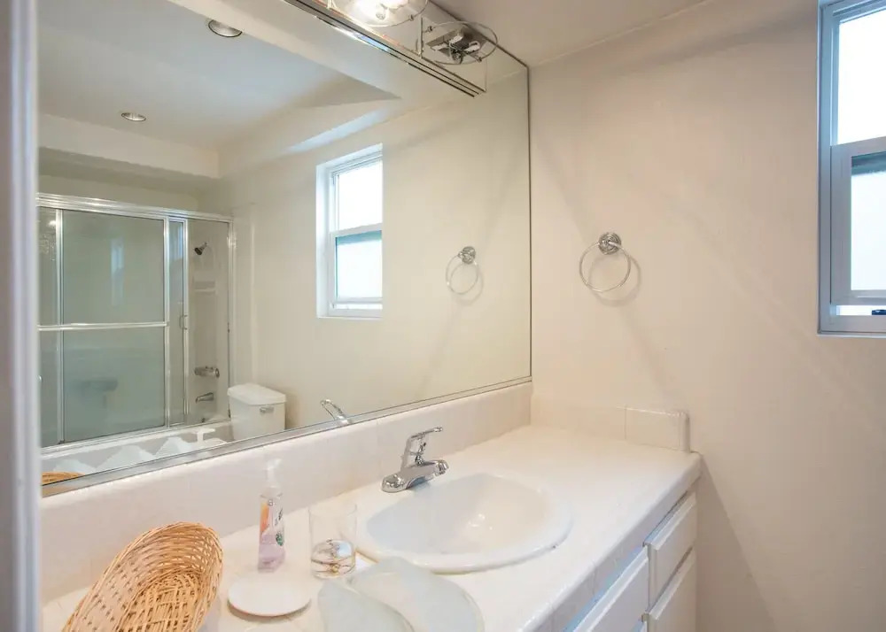 120 31st St B 3 Bedroom Duplex