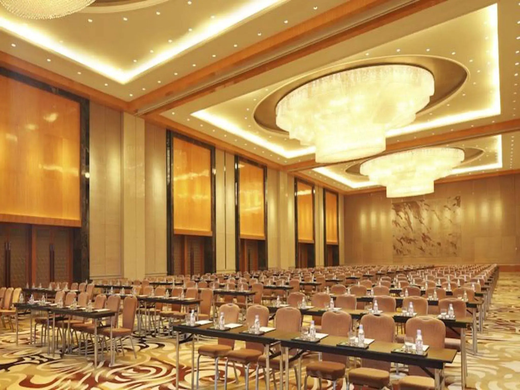 DoubleTree by Hilton Hangzhou East