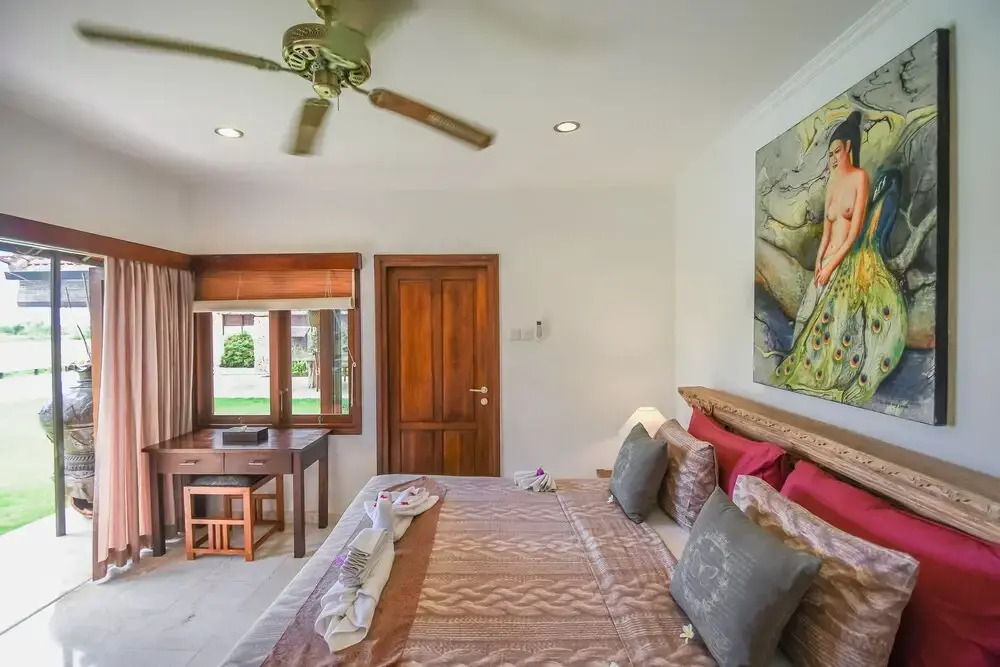 Tropical Villa Asmara - 400sqm Garden Oasis with large Pool and Scenic Views