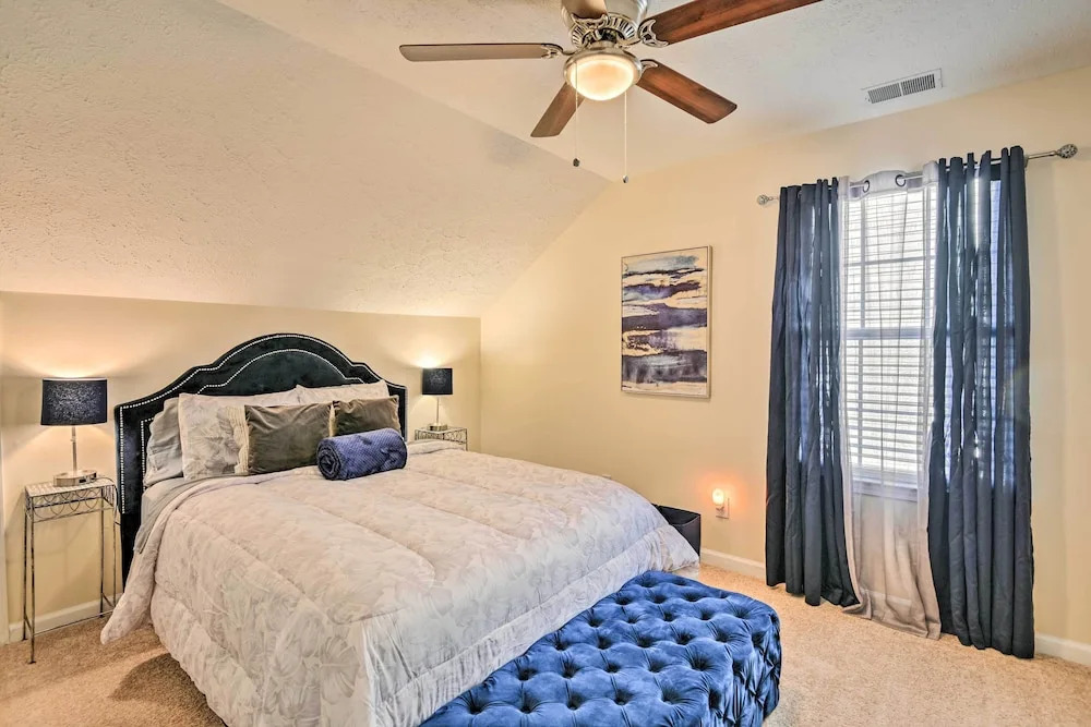 Charming Nashville Home ~ 6 Mi to Downtown