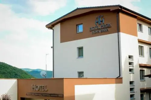 Hotel & Restaurant Hron