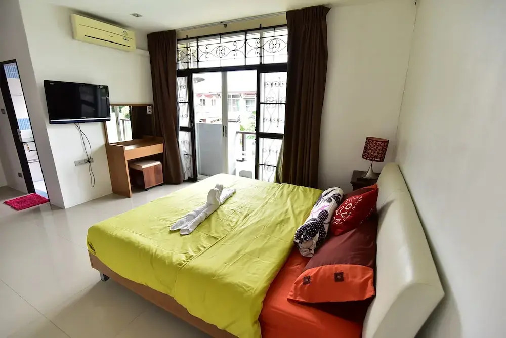 Baan Roi Lan