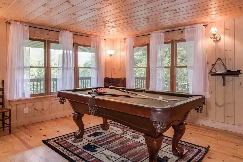 Treehouse Falls - 2 Br Home