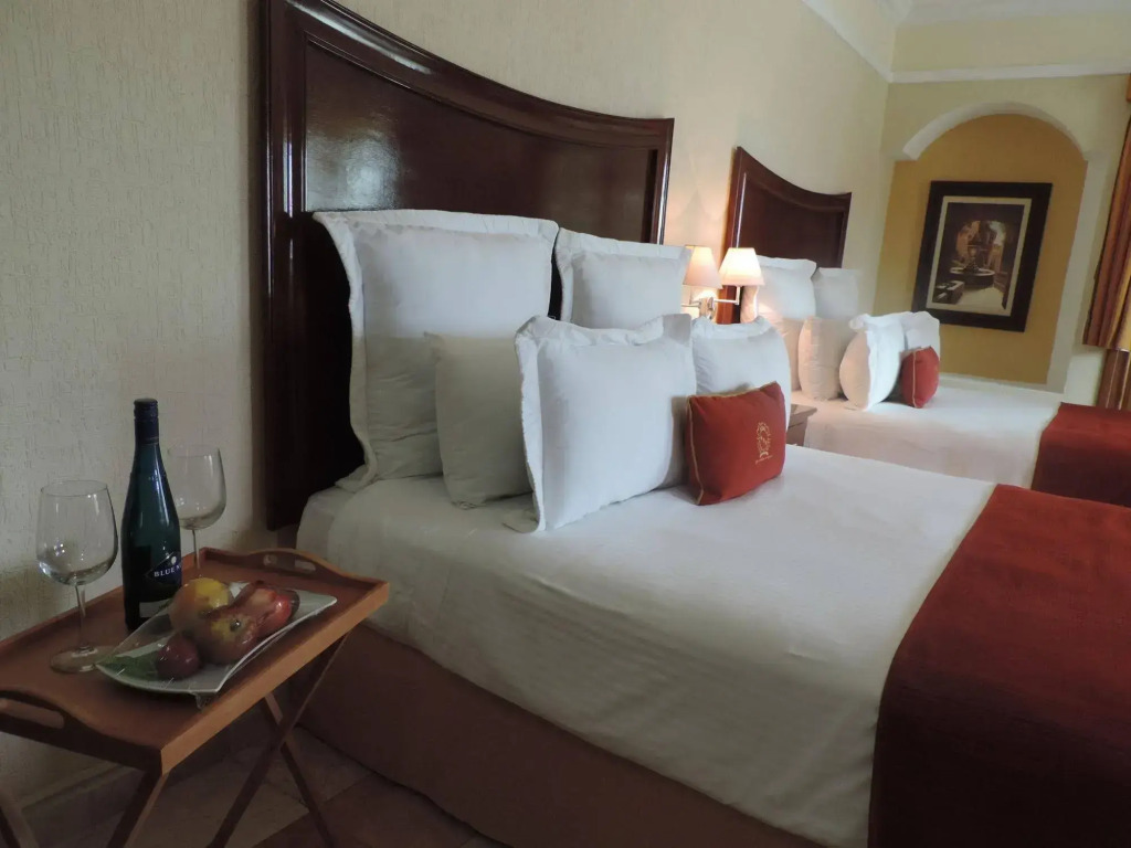 Hacienda Real del Caribe Hotel