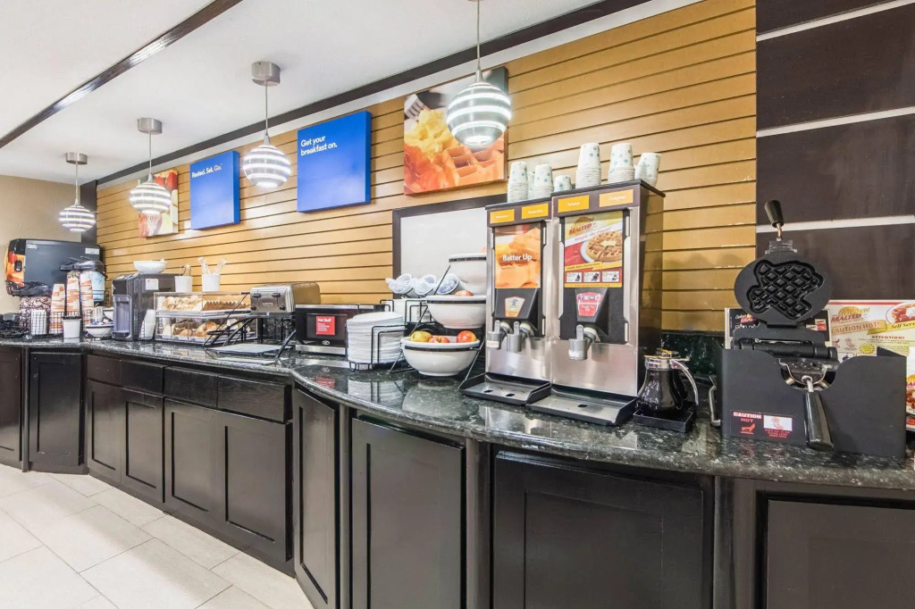 Comfort Inn Dallas Park Central