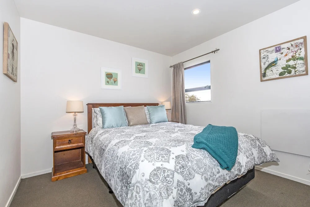 Awesome Christchurch Apartment