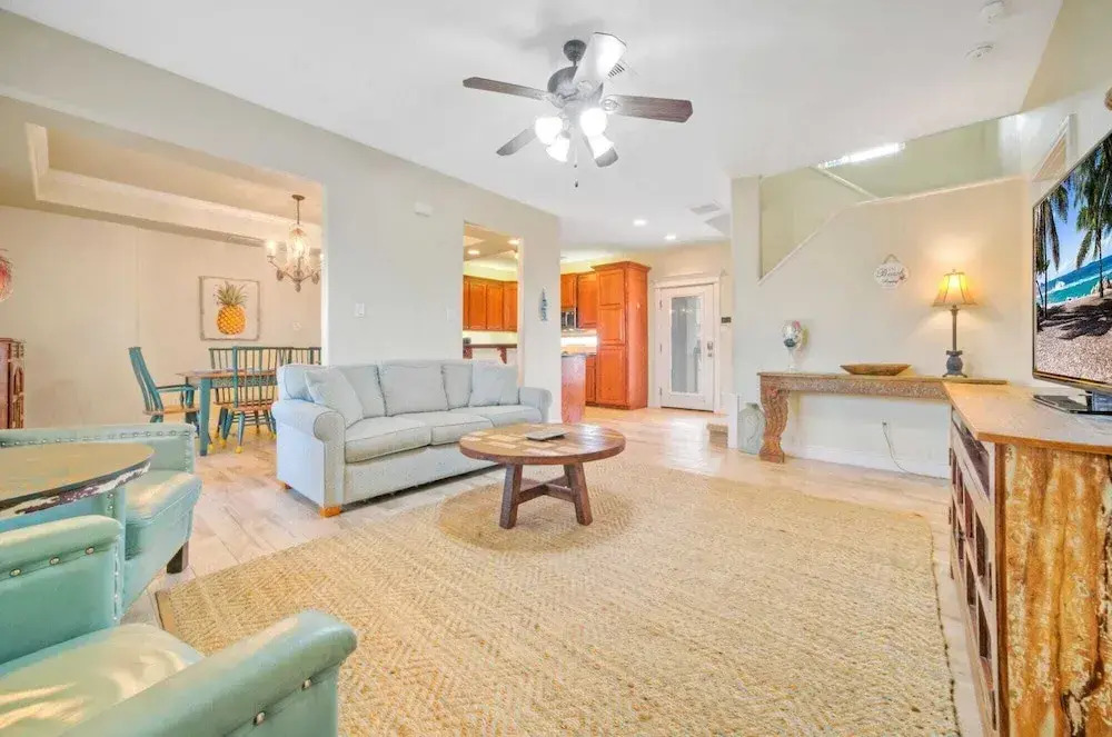 2 Homes, Sleeps 22 Steps to the Beach, Private Pool, Fire Pit, Balcony Views