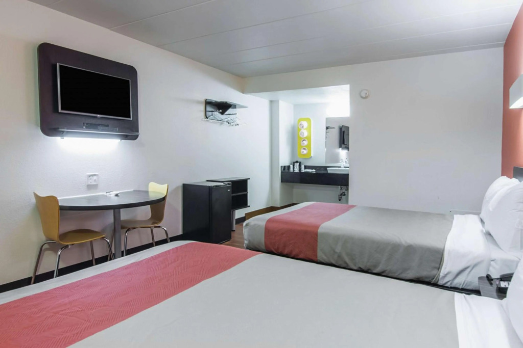 Motel 6-Glassboro, NJ - Rowan University