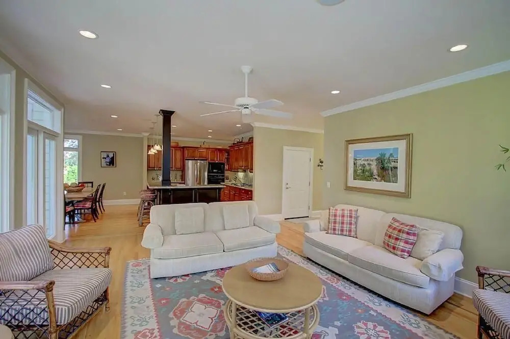 5803 Back Bay Drive