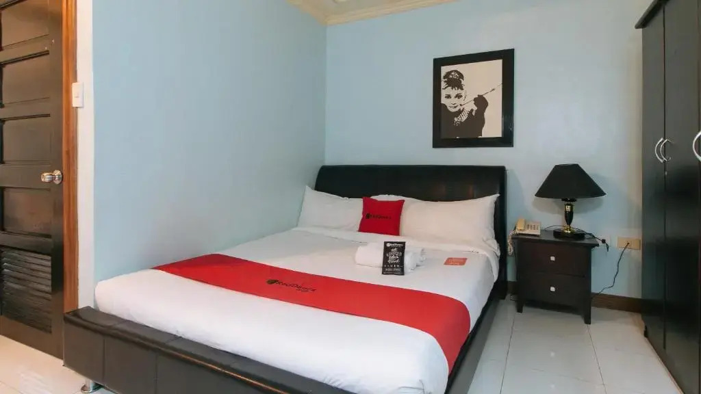 Holiday Plaza Hotel Tuguegarao City
