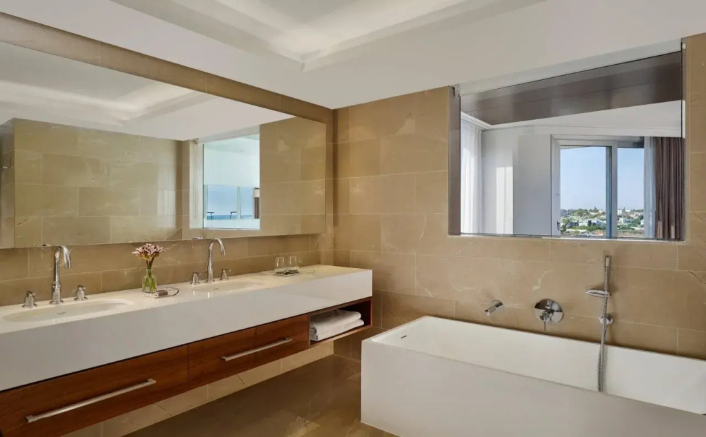 The Ritz-Carlton, Herzliya