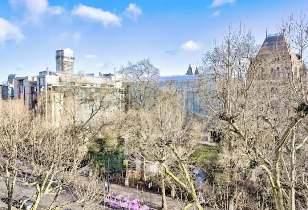 Luxury 3-bed Kensington Apartment - Sleeps 6