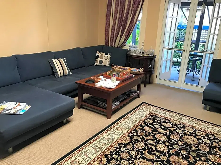 Guest House on Hyde