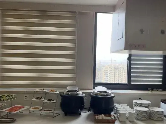 Manju Hotel (Hangzhou Xiaoshan Airport Yipeng Subway Station)