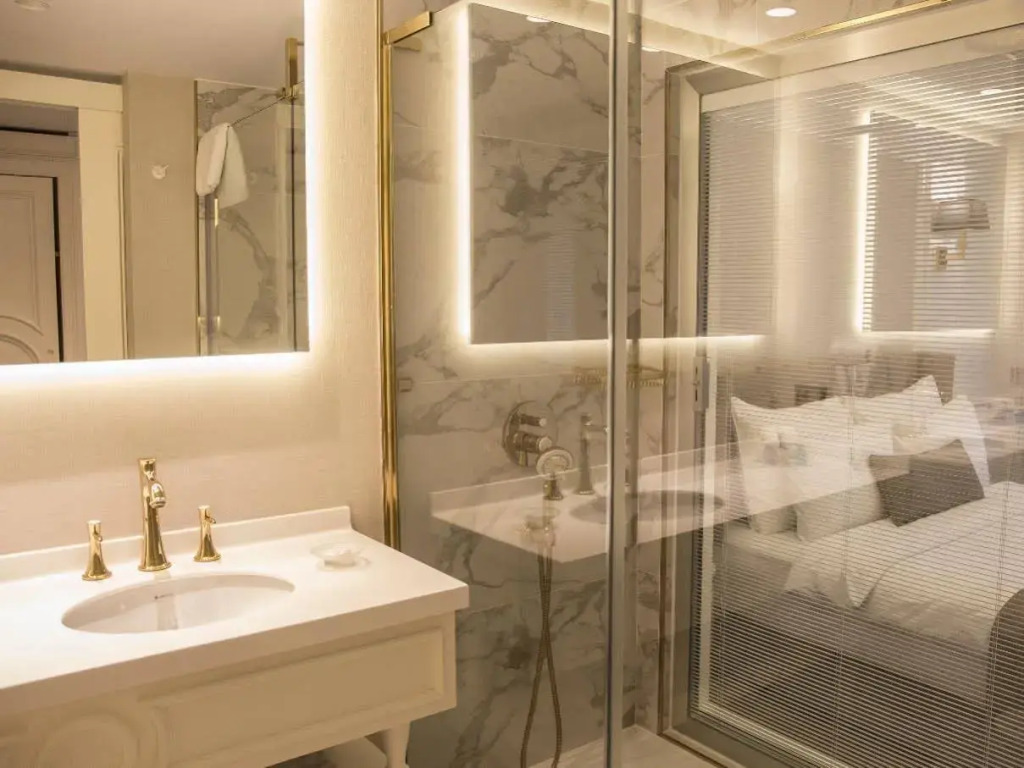 Mina Hotel - Special Category