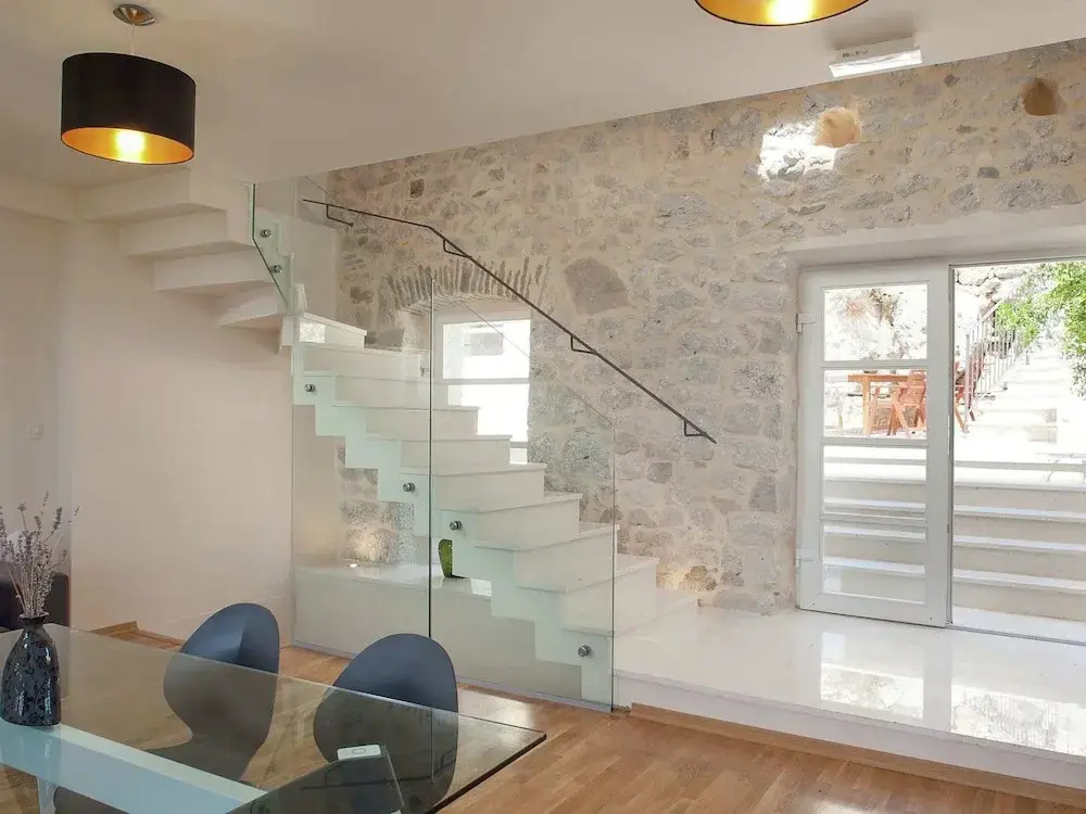 Villa in Podgora with Pool near Beach